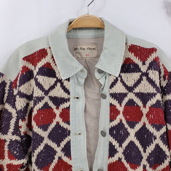 New Free People Lakeside Denim Jacket - Picture 7 of 12
